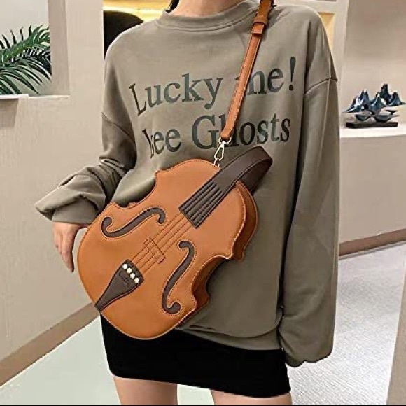 The Violin 🎻 Purse - Picture 3 of 8